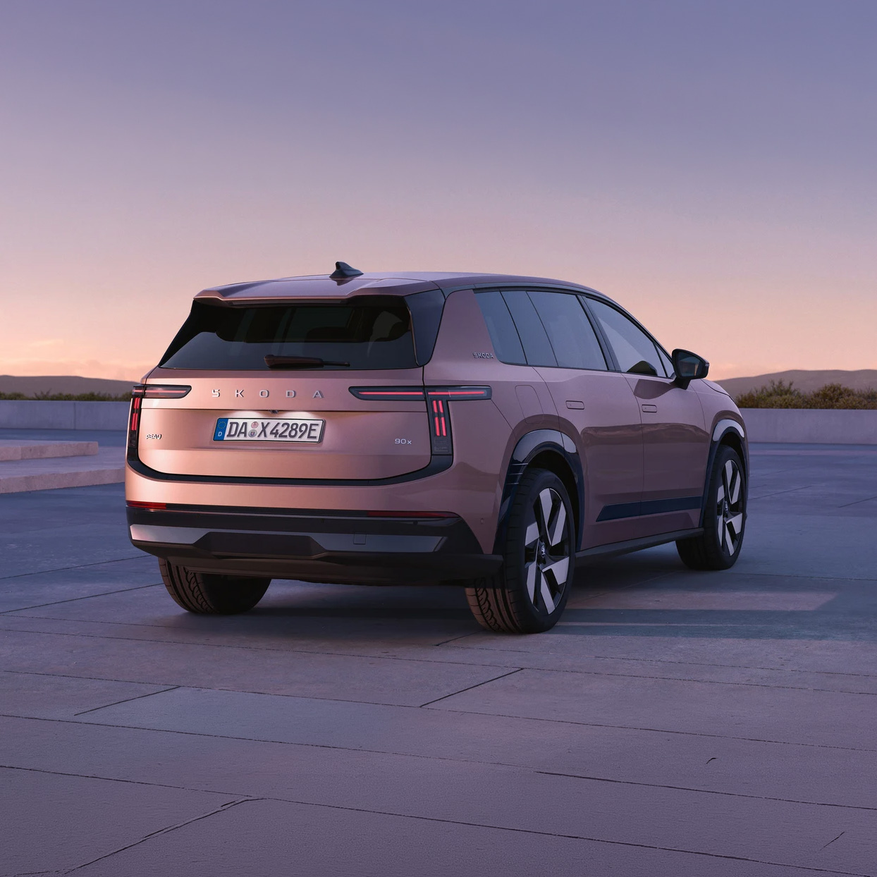 Škoda Peaq in der Heckansicht mit markantem SUV-Design