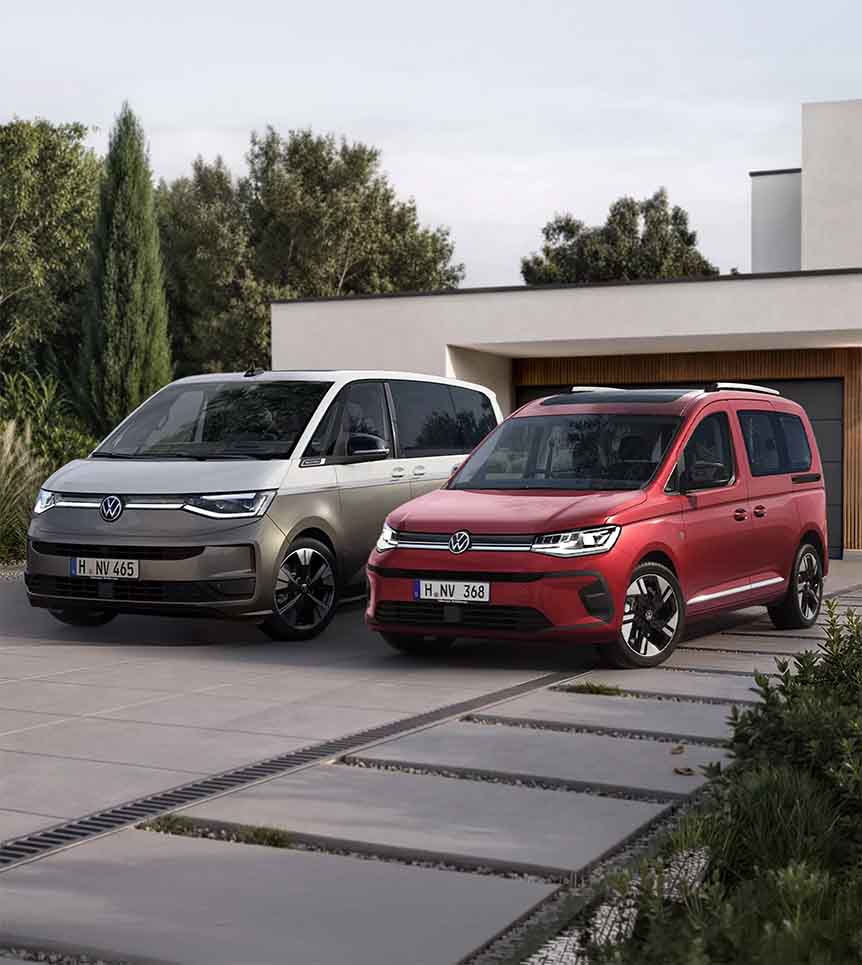 Volkswagen Caddy und Multivan in einer gemeinsamen Modellansicht