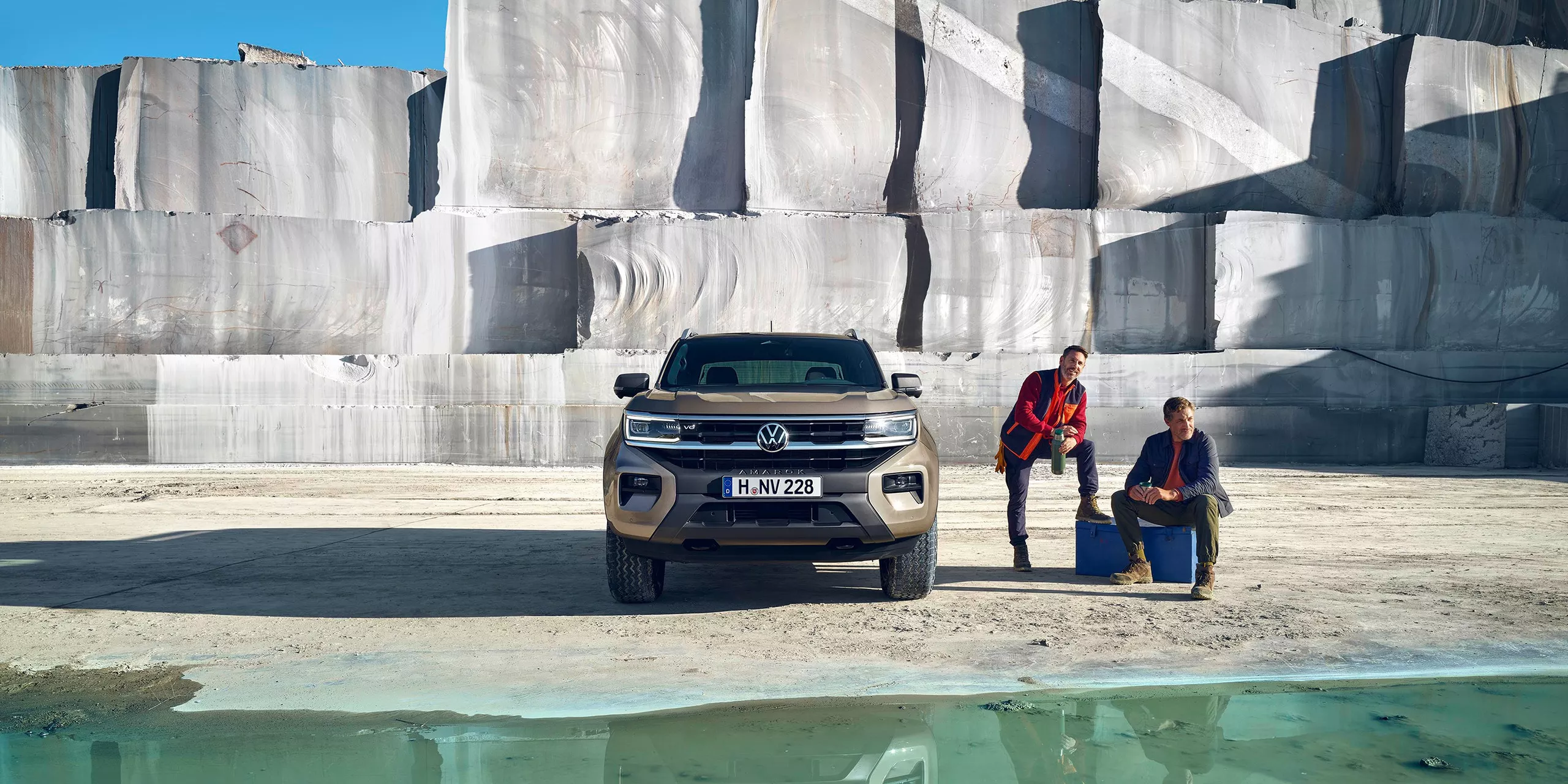 Volkswagen Amarok bei einem Handwerkereinsatz